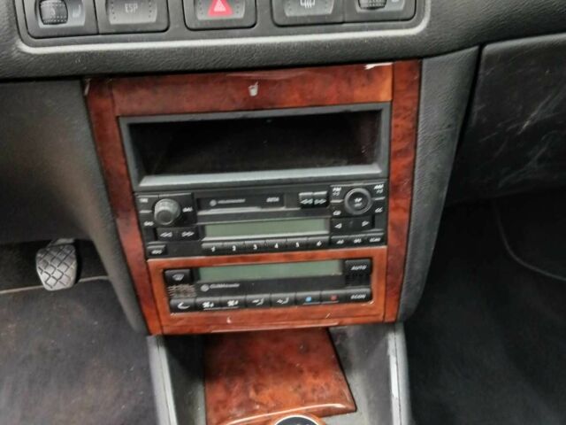 Синий Фольксваген Бора, объемом двигателя 1.6 л и пробегом 226 тыс. км за 4700 $, фото 12 на Automoto.ua