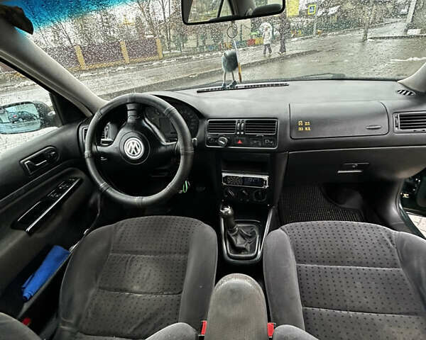 Зелений Фольксваген Бора, об'ємом двигуна 1.9 л та пробігом 299 тис. км за 2999 $, фото 10 на Automoto.ua