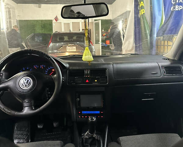 Зеленый Фольксваген Бора, объемом двигателя 1.6 л и пробегом 340 тыс. км за 2650 $, фото 18 на Automoto.ua