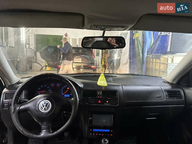 Зеленый Фольксваген Бора, объемом двигателя 1.6 л и пробегом 340 тыс. км за 2650 $, фото 16 на Automoto.ua