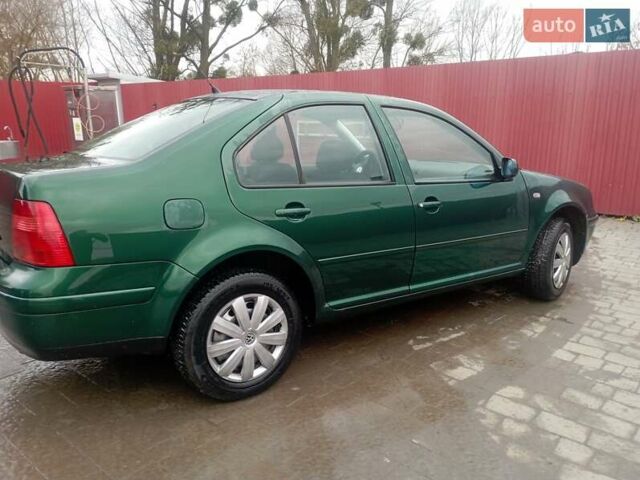 Зеленый Фольксваген Бора, объемом двигателя 1.6 л и пробегом 344 тыс. км за 2699 $, фото 4 на Automoto.ua
