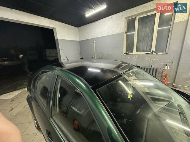 Зеленый Фольксваген Бора, объемом двигателя 1.6 л и пробегом 340 тыс. км за 2650 $, фото 9 на Automoto.ua