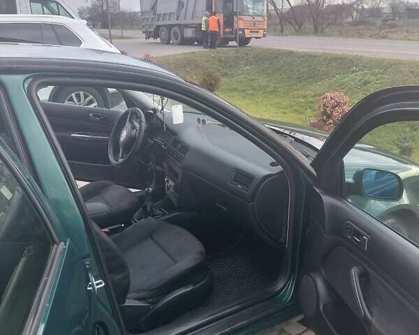 Зеленый Фольксваген Бора, объемом двигателя 1.9 л и пробегом 485 тыс. км за 3600 $, фото 9 на Automoto.ua