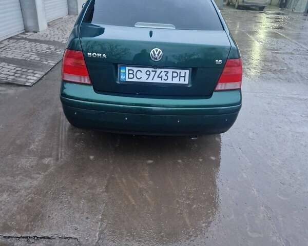 Зелений Фольксваген Бора, об'ємом двигуна 1.6 л та пробігом 274 тис. км за 3000 $, фото 5 на Automoto.ua