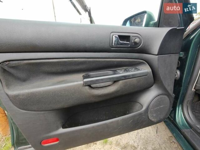 Зеленый Фольксваген Бора, объемом двигателя 0 л и пробегом 310 тыс. км за 4150 $, фото 13 на Automoto.ua