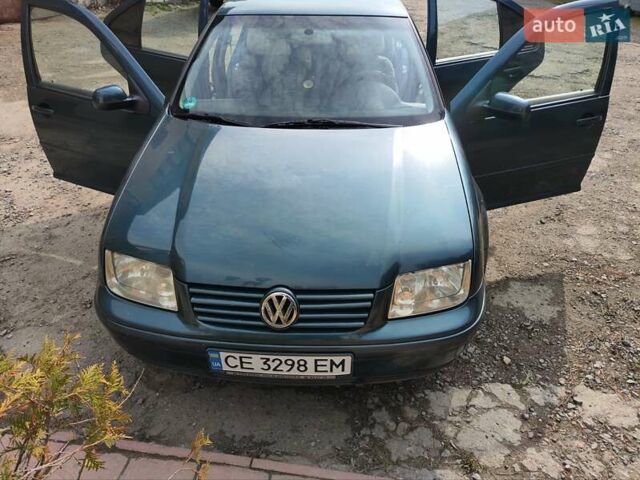 Зеленый Фольксваген Бора, объемом двигателя 1.6 л и пробегом 266 тыс. км за 3450 $, фото 1 на Automoto.ua