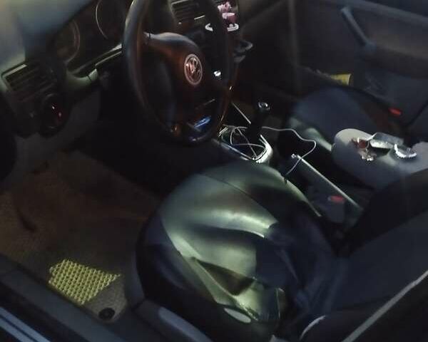 Зеленый Фольксваген Бора, объемом двигателя 1.98 л и пробегом 300 тыс. км за 4000 $, фото 4 на Automoto.ua