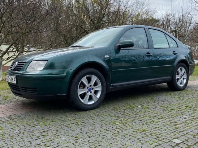 Зеленый Фольксваген Бора, объемом двигателя 1.6 л и пробегом 300 тыс. км за 3500 $, фото 3 на Automoto.ua