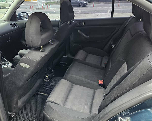 Зеленый Фольксваген Бора, объемом двигателя 1.6 л и пробегом 283 тыс. км за 4200 $, фото 9 на Automoto.ua