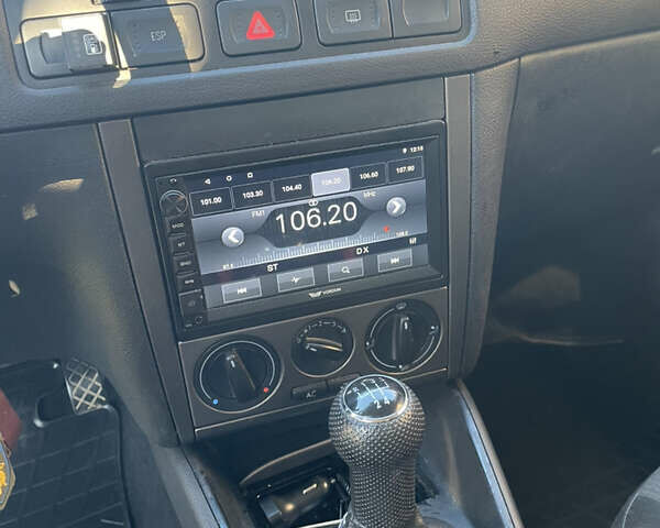 Зеленый Фольксваген Бора, объемом двигателя 1.6 л и пробегом 170 тыс. км за 5400 $, фото 17 на Automoto.ua