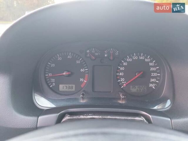 Зеленый Фольксваген Бора, объемом двигателя 1.6 л и пробегом 352 тыс. км за 4000 $, фото 28 на Automoto.ua