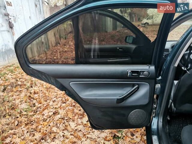 Зеленый Фольксваген Бора, объемом двигателя 1.6 л и пробегом 251 тыс. км за 5200 $, фото 14 на Automoto.ua