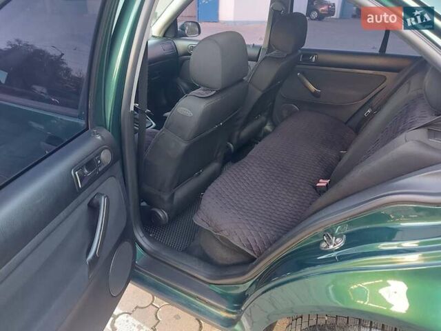 Зеленый Фольксваген Бора, объемом двигателя 1.6 л и пробегом 352 тыс. км за 4000 $, фото 26 на Automoto.ua