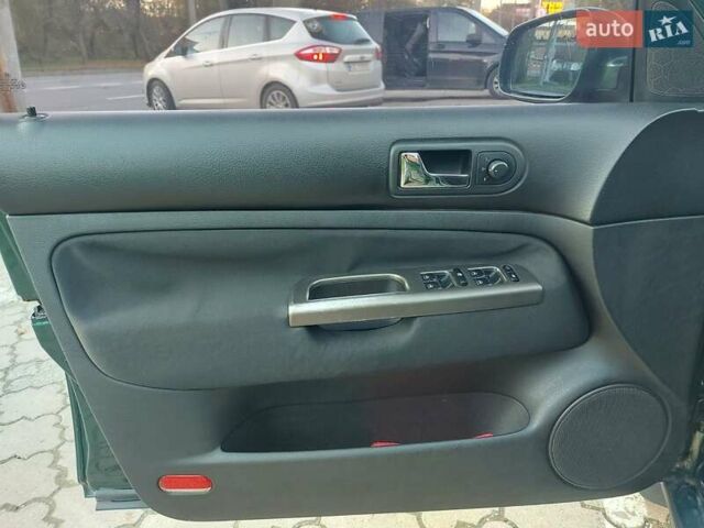 Зеленый Фольксваген Бора, объемом двигателя 1.6 л и пробегом 352 тыс. км за 4000 $, фото 22 на Automoto.ua