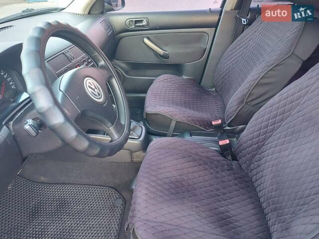 Зеленый Фольксваген Бора, объемом двигателя 1.6 л и пробегом 352 тыс. км за 4000 $, фото 21 на Automoto.ua