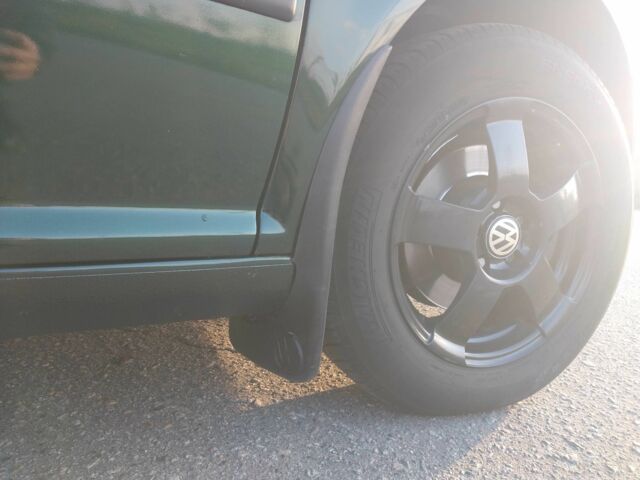 Фольксваген Бора 2003 у Харкові на Automoto.ua Зелений Фольксваген Бора, об'ємом двигуна 1.6 л та пробігом 300 тис. км за 3800 $, фото 8 на Automoto.ua