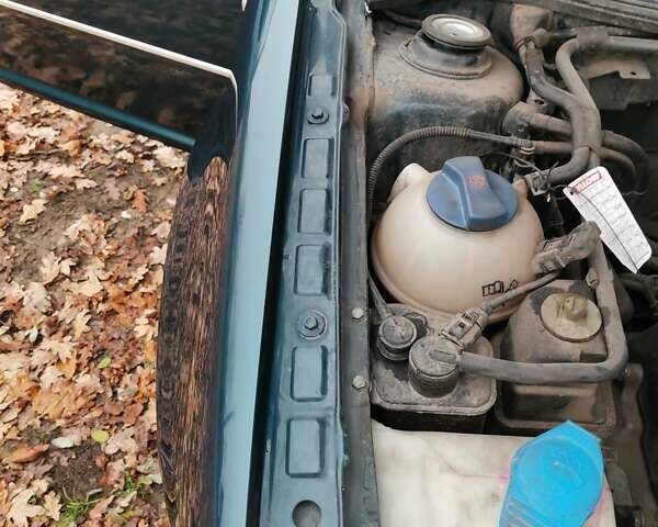 Зеленый Фольксваген Бора, объемом двигателя 1.6 л и пробегом 251 тыс. км за 5200 $, фото 17 на Automoto.ua