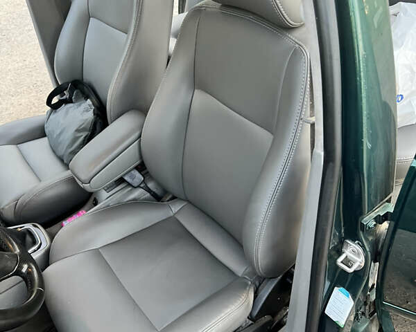 Зеленый Фольксваген Бора, объемом двигателя 1.9 л и пробегом 351 тыс. км за 4500 $, фото 13 на Automoto.ua