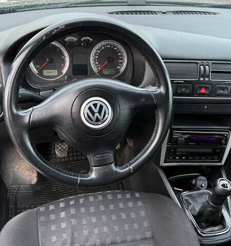 Зелений Фольксваген Бора, об'ємом двигуна 1.98 л та пробігом 219 тис. км за 3600 $, фото 11 на Automoto.ua