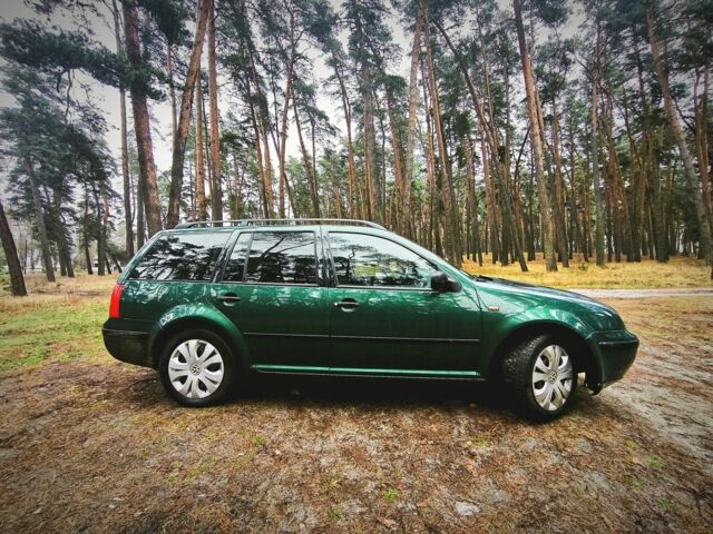 Зелений Фольксваген Бора, об'ємом двигуна 1.6 л та пробігом 273 тис. км за 4200 $, фото 5 на Automoto.ua