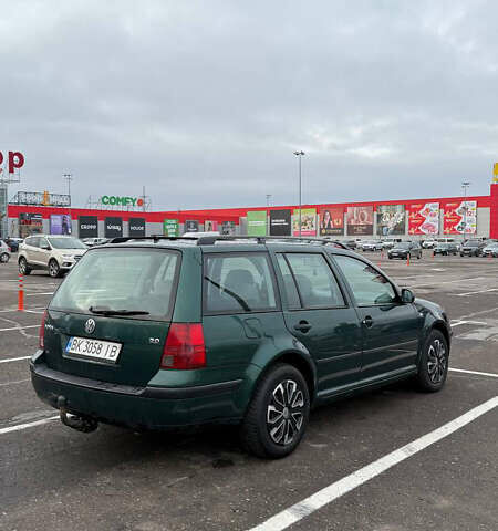 Зелений Фольксваген Бора, об'ємом двигуна 1.98 л та пробігом 219 тис. км за 3600 $, фото 2 на Automoto.ua