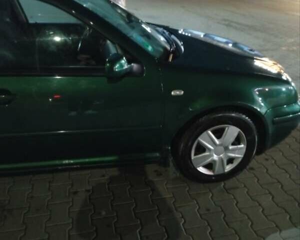 Зеленый Фольксваген Бора, объемом двигателя 1.6 л и пробегом 266 тыс. км за 4800 $, фото 27 на Automoto.ua