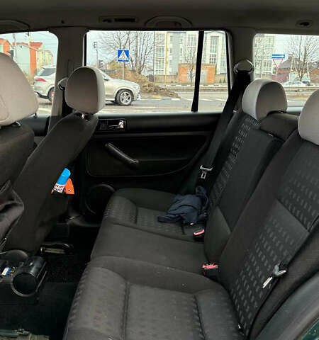 Зелений Фольксваген Бора, об'ємом двигуна 1.98 л та пробігом 219 тис. км за 3600 $, фото 15 на Automoto.ua