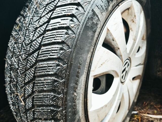 Зелений Фольксваген Бора, об'ємом двигуна 1.6 л та пробігом 273 тис. км за 4200 $, фото 9 на Automoto.ua