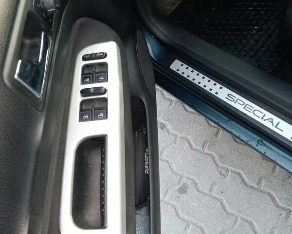 Зеленый Фольксваген Бора, объемом двигателя 2 л и пробегом 250 тыс. км за 3600 $, фото 14 на Automoto.ua