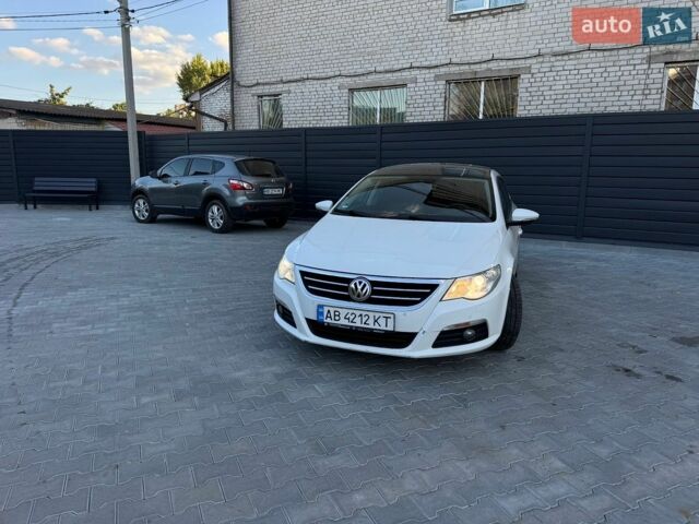 Білий Фольксваген CC / Passat CC, об'ємом двигуна 2 л та пробігом 380 тис. км за 7050 $, фото 11 на Automoto.ua