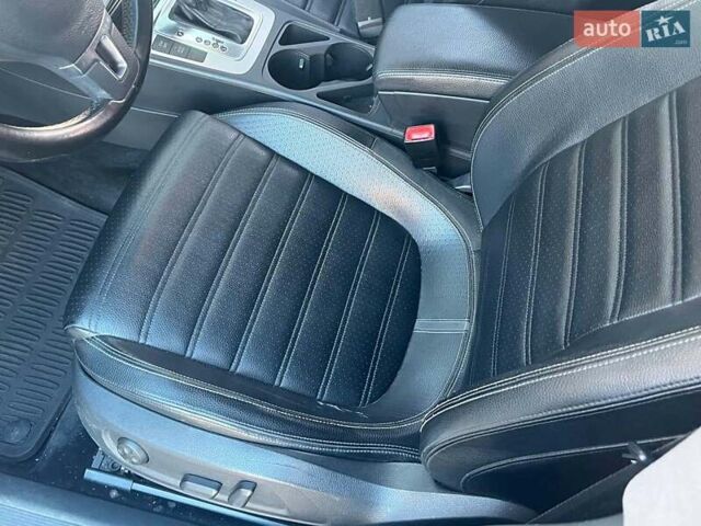 Белый Фольксваген CC / Passat CC, объемом двигателя 2 л и пробегом 244 тыс. км за 7440 $, фото 31 на Automoto.ua