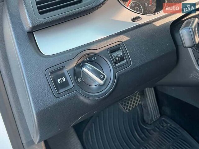 Белый Фольксваген CC / Passat CC, объемом двигателя 2 л и пробегом 244 тыс. км за 7440 $, фото 32 на Automoto.ua