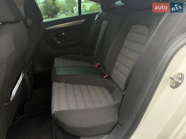 Білий Фольксваген CC / Passat CC, об'ємом двигуна 1.97 л та пробігом 206 тис. км за 7999 $, фото 10 на Automoto.ua