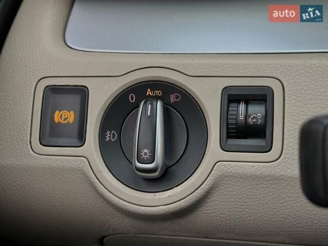 Білий Фольксваген CC / Passat CC, об'ємом двигуна 1.98 л та пробігом 248 тис. км за 7700 $, фото 19 на Automoto.ua