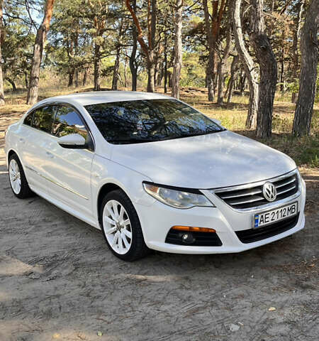Белый Фольксваген CC / Passat CC, объемом двигателя 1.98 л и пробегом 295 тыс. км за 7500 $, фото 7 на Automoto.ua