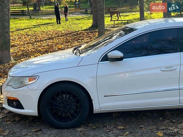 Белый Фольксваген CC / Passat CC, объемом двигателя 2 л и пробегом 244 тыс. км за 7440 $, фото 6 на Automoto.ua