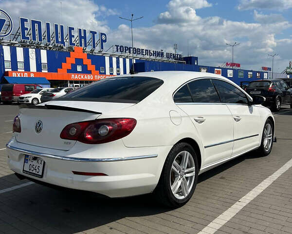 Фольксваген CC / Passat CC 2009 в Виннице на Automoto.ua Белый Фольксваген CC / Passat CC, объемом двигателя 1.98 л и пробегом 199 тыс. км за 8200 $, фото 3 на Automoto.ua