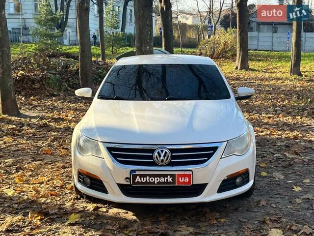 Белый Фольксваген CC / Passat CC, объемом двигателя 2 л и пробегом 244 тыс. км за 7440 $, фото 1 на Automoto.ua