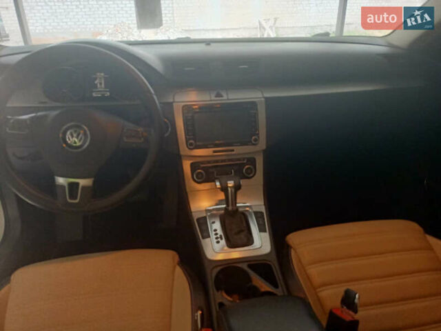 Белый Фольксваген CC / Passat CC, объемом двигателя 1.98 л и пробегом 247 тыс. км за 10900 $, фото 6 на Automoto.ua