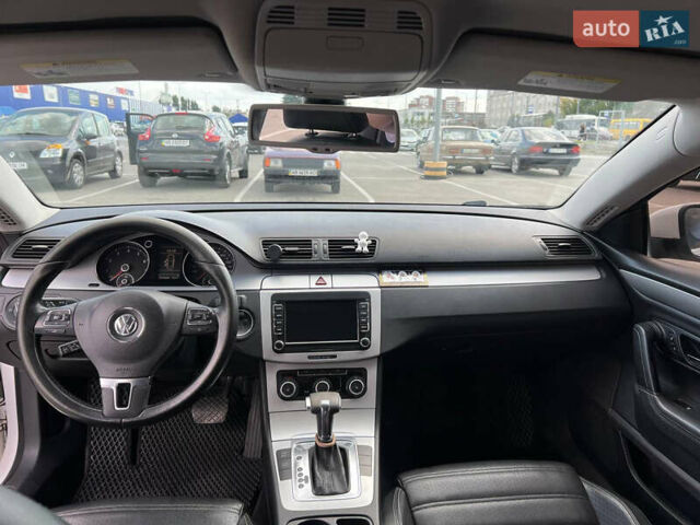 Фольксваген CC / Passat CC 2009 в Виннице на Automoto.ua Белый Фольксваген CC / Passat CC, объемом двигателя 1.98 л и пробегом 199 тыс. км за 8200 $, фото 10 на Automoto.ua