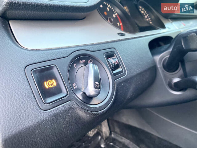 Фольксваген CC / Passat CC 2010 в Виннице на Automoto.ua Белый Фольксваген CC / Passat CC, объемом двигателя 1.98 л и пробегом 214 тыс. км за 7700 $, фото 25 на Automoto.ua