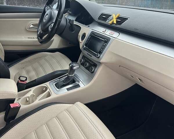 Белый Фольксваген CC / Passat CC, объемом двигателя 1.98 л и пробегом 242 тыс. км за 8300 $, фото 8 на Automoto.ua