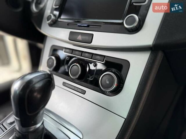 Білий Фольксваген CC / Passat CC, об'ємом двигуна 1.8 л та пробігом 190 тис. км за 7500 $, фото 21 на Automoto.ua