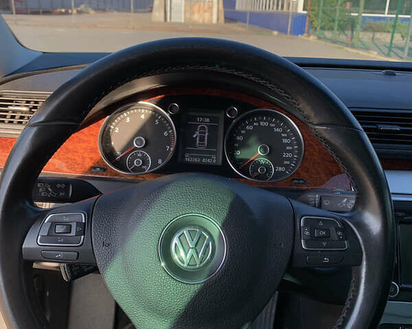 Белый Фольксваген CC / Passat CC, объемом двигателя 1.8 л и пробегом 162 тыс. км за 9250 $, фото 15 на Automoto.ua