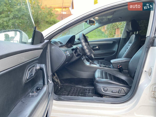 Фольксваген CC / Passat CC 2010 в Виннице на Automoto.ua Белый Фольксваген CC / Passat CC, объемом двигателя 1.98 л и пробегом 214 тыс. км за 7700 $, фото 12 на Automoto.ua