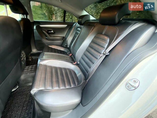 Фольксваген CC / Passat CC 2010 в Виннице на Automoto.ua Белый Фольксваген CC / Passat CC, объемом двигателя 1.98 л и пробегом 214 тыс. км за 7700 $, фото 24 на Automoto.ua