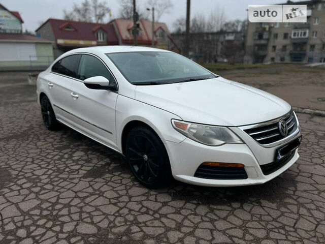 Белый Фольксваген CC / Passat CC, объемом двигателя 2 л и пробегом 267 тыс. км за 9000 $, фото 2 на Automoto.ua