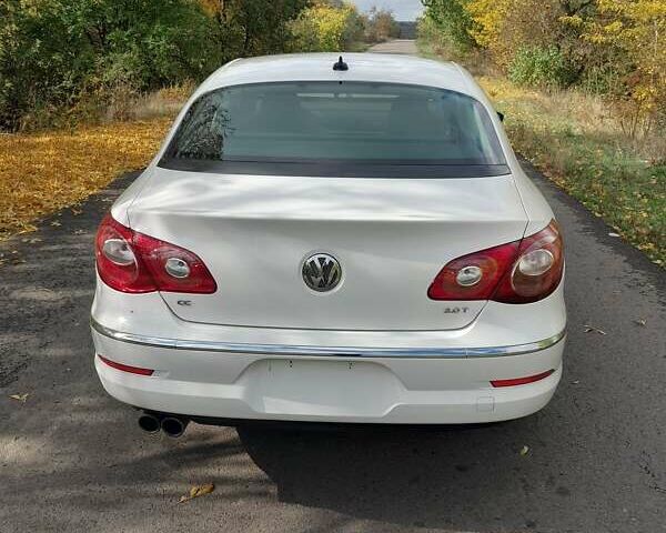 Білий Фольксваген CC / Passat CC, об'ємом двигуна 1.98 л та пробігом 250 тис. км за 7900 $, фото 4 на Automoto.ua