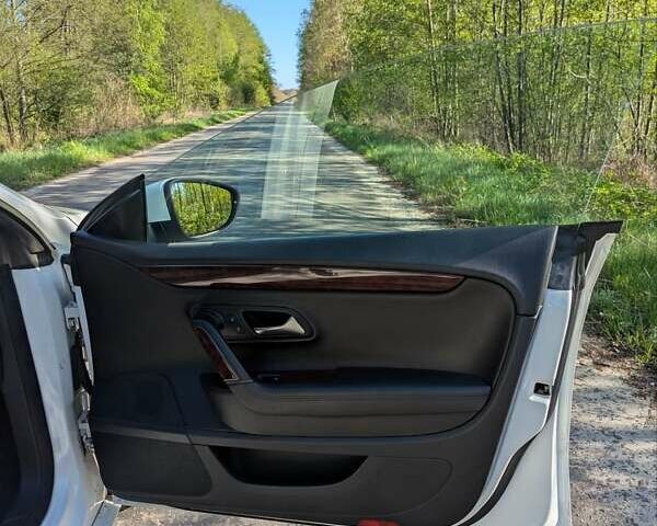 Белый Фольксваген CC / Passat CC, объемом двигателя 1.98 л и пробегом 201 тыс. км за 8200 $, фото 8 на Automoto.ua
