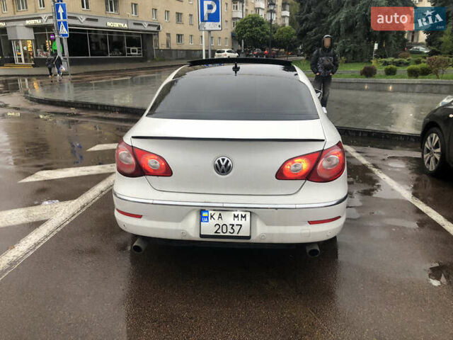 Фольксваген CC / Passat CC 2010 в Житомире на Automoto.ua Белый Фольксваген CC / Passat CC, объемом двигателя 3.6 л и пробегом 355 тыс. км за 6900 $, фото 1 на Automoto.ua